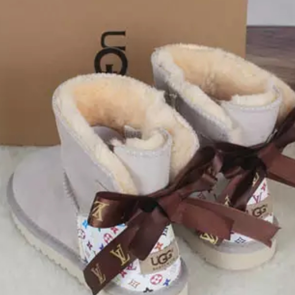 COPY - UGGS